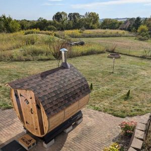 barrel-sauna-_-exterior-_-1.jpg
